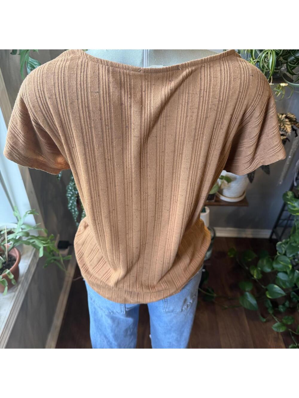 Cozy Ribbed Knit Top with Button Shoulder Detail - Picture 4 of 5